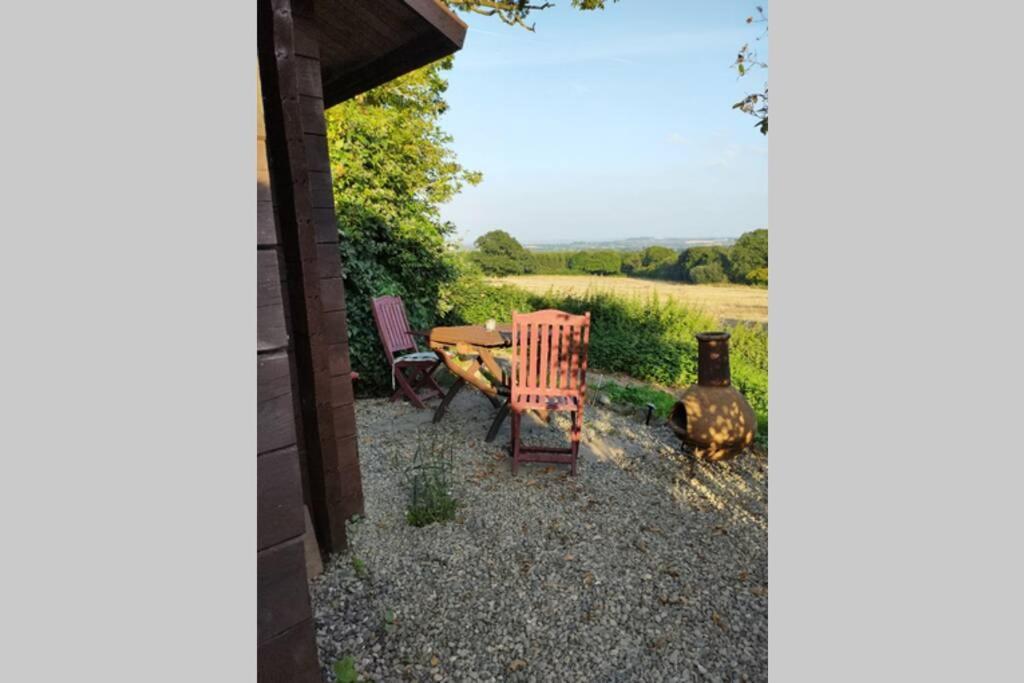 Self Catering Garden Lodge Ludlow Exterior foto