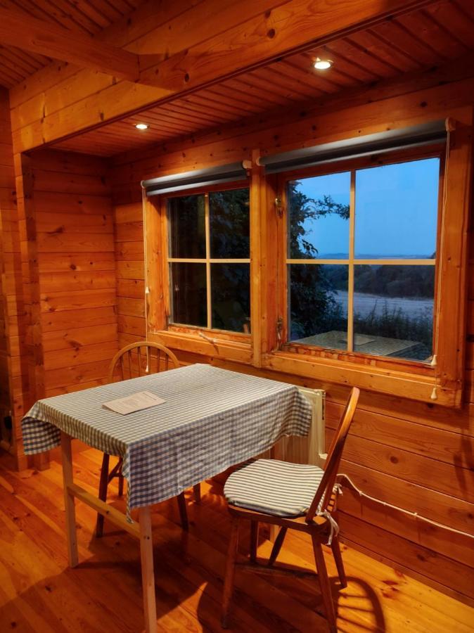 Self Catering Garden Lodge Ludlow Exterior foto